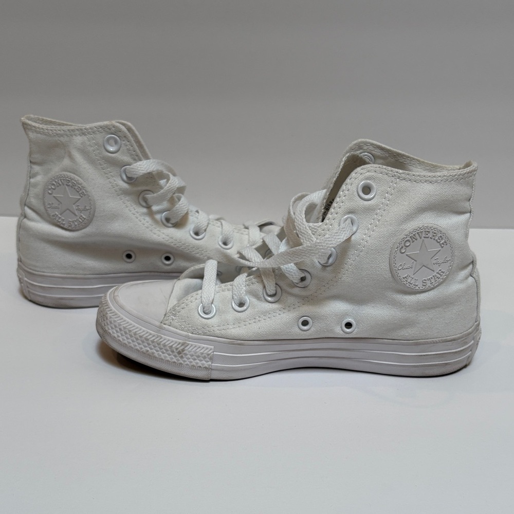 Converse White Monochrome High Top Canvas Sneakers, Size 6 - Picture 7 of 11